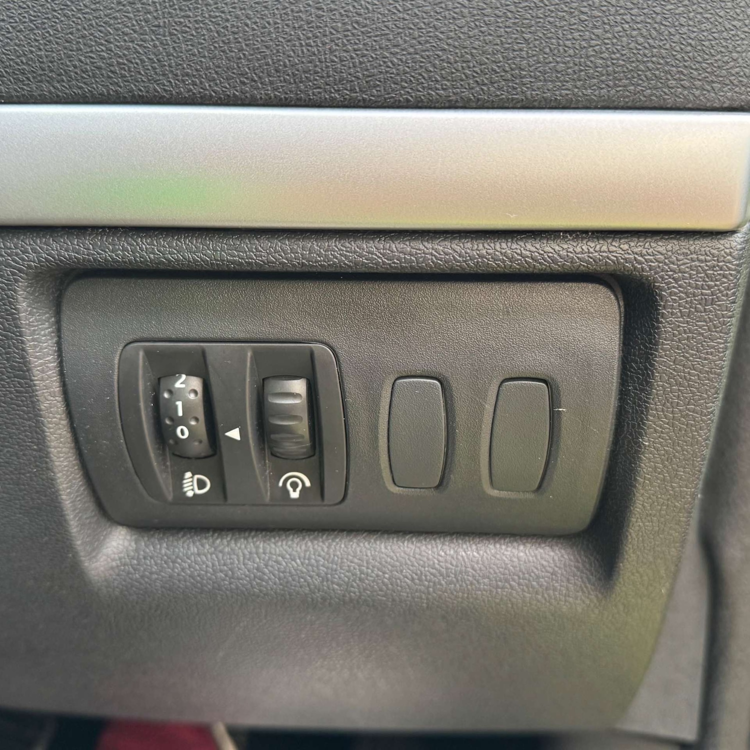 Used Renault Clio 2010 for sale - 77547719: Photo 16