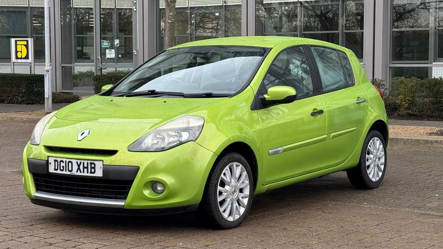 Used Renault Clio 2010 for sale - 77547719: Photo 6