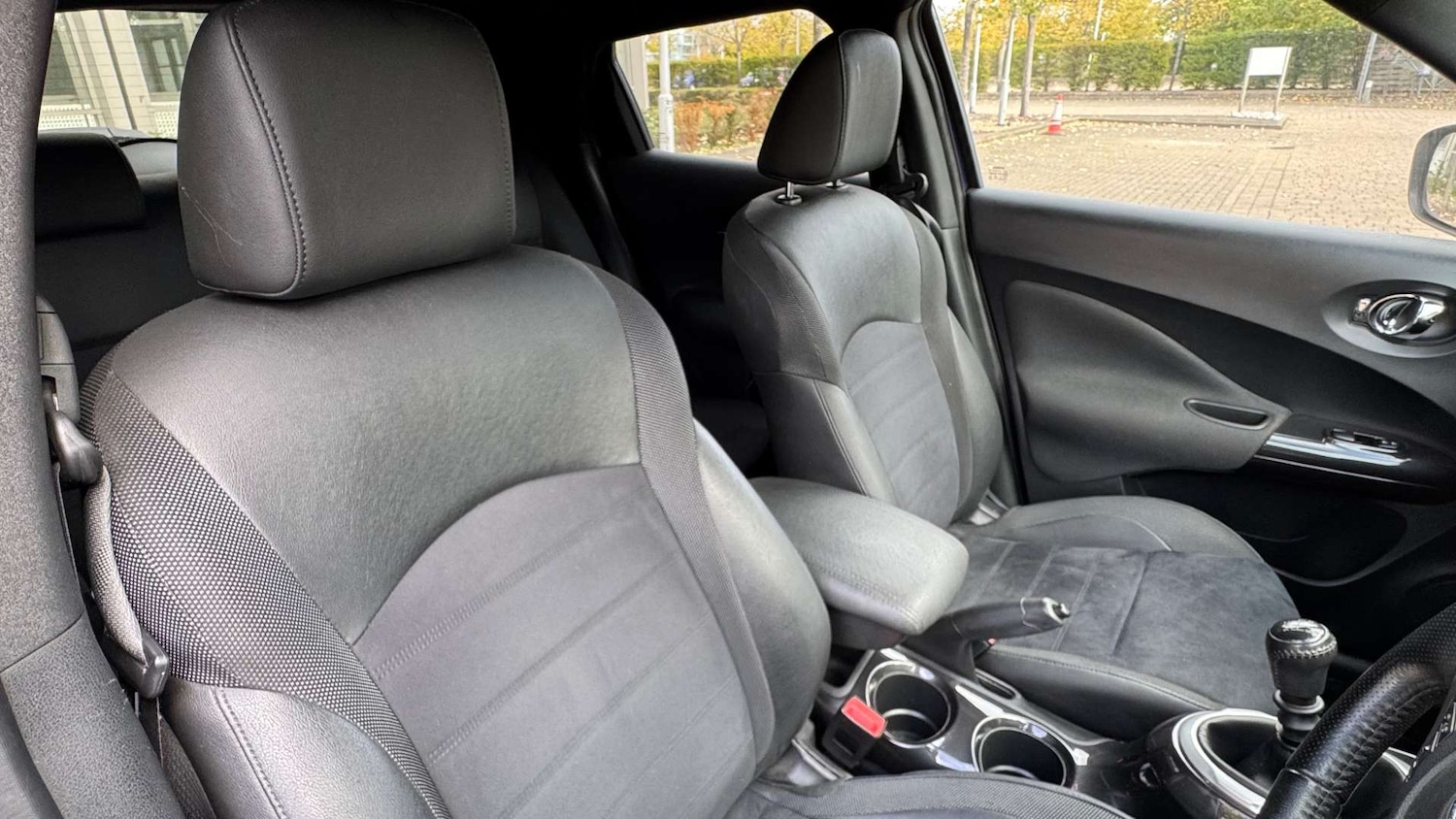 Used Nissan Juke 2016 for sale - 76601507: Photo 23