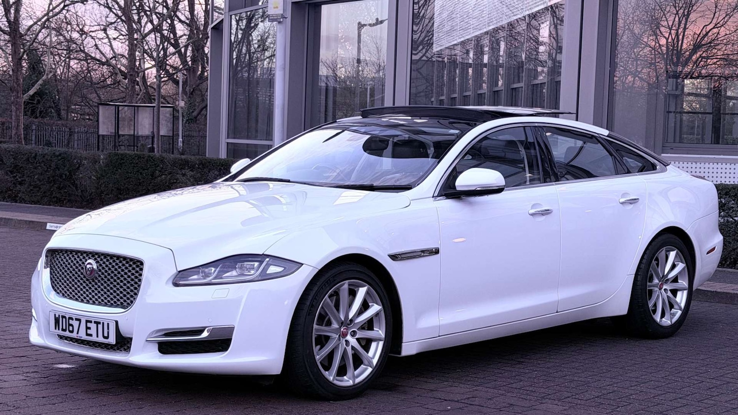 Used Jaguar XJ 2018 for sale - 77694624: Photo 11