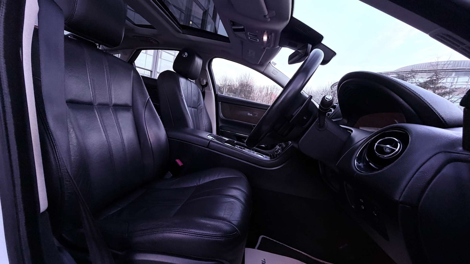 Used Jaguar XJ 2018 for sale - 77694624: Photo 22