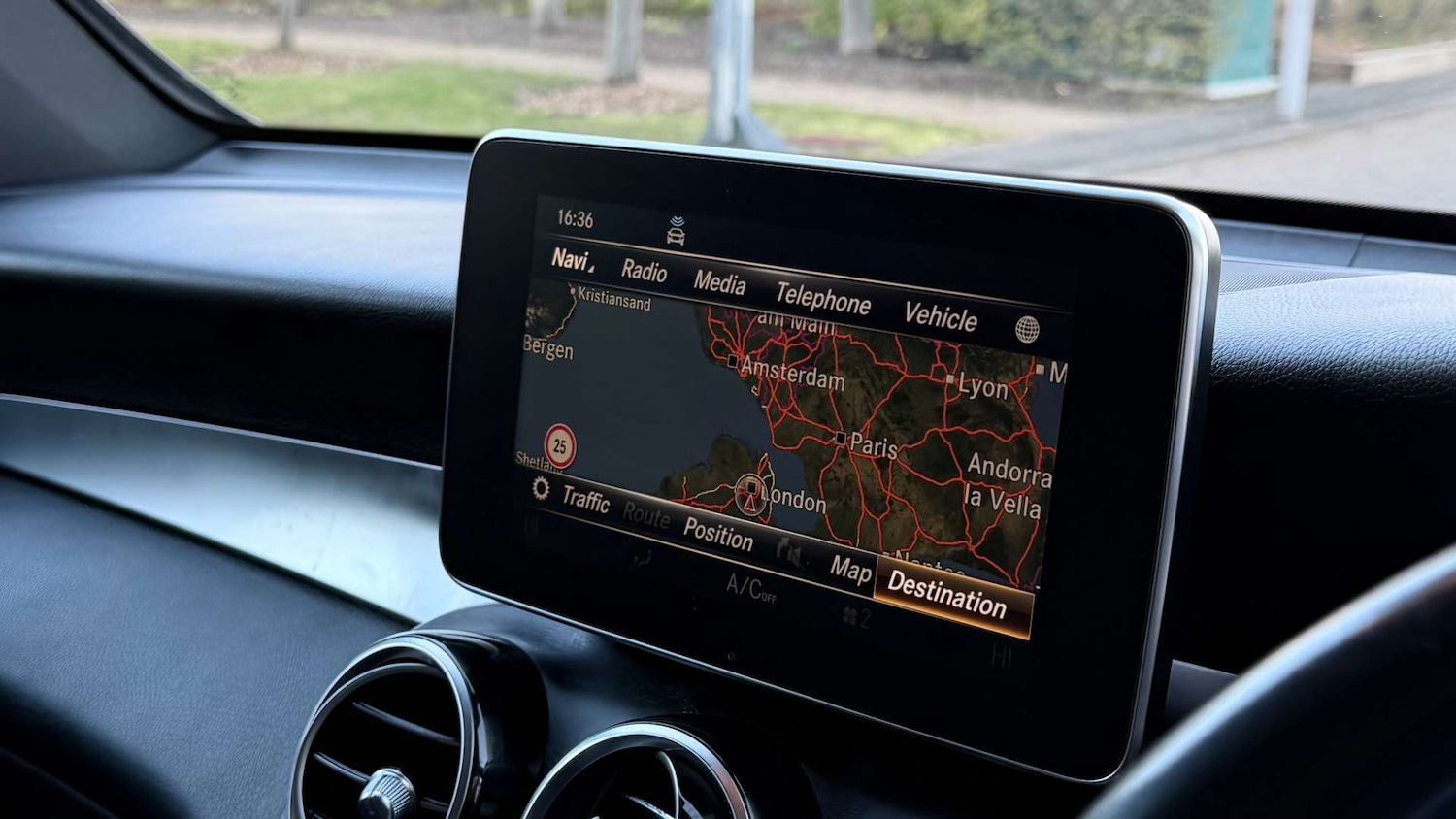 Used Mercedes-Benz GLC 2018 for sale - 78056706: Photo 13