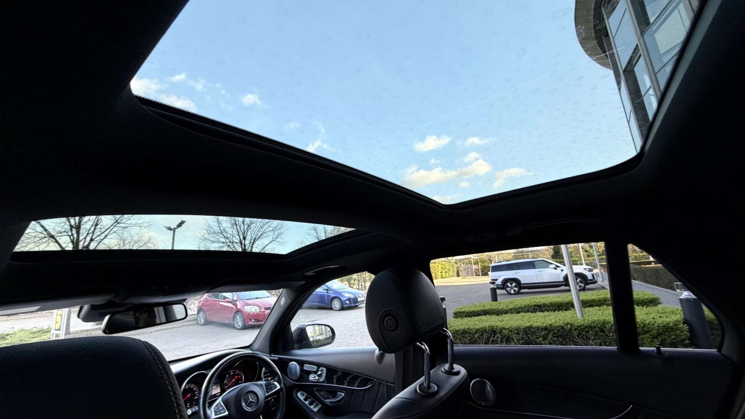 Used Mercedes-Benz GLC 2018 for sale - 78056706: Photo 3