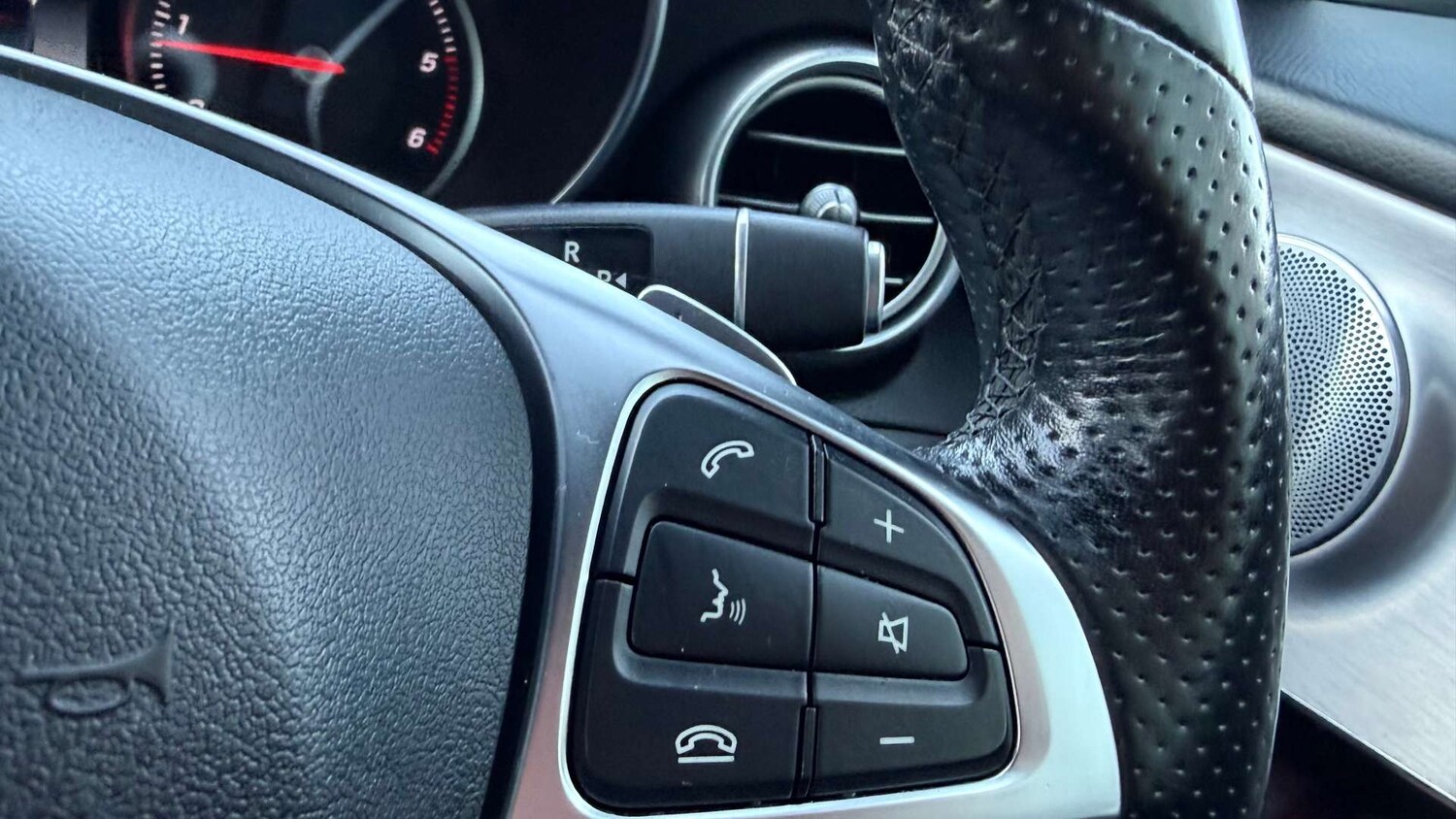 Used Mercedes-Benz GLC 2018 for sale - 78056706: Photo 36