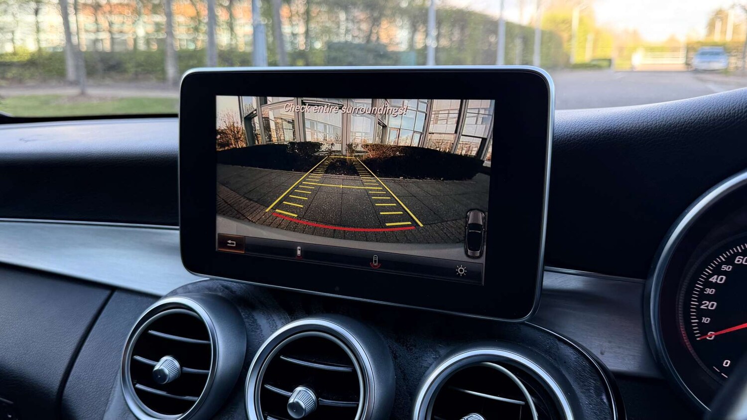 Used Mercedes-Benz GLC 2018 for sale - 78056706: Photo 38