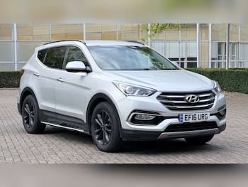 Used Hyundai Santa Fe 2016 for sale - 79679754: Photo