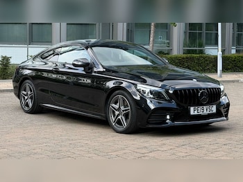 Used Mercedes-Benz C Class 2019 for sale - 78536399: Photo