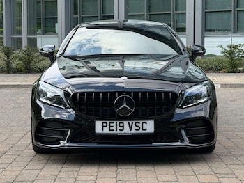 Used Mercedes-Benz C Class 2019 for sale - 78536399: Photo