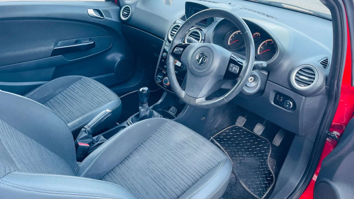 Used Vauxhall Corsa 2014 for sale - 76686715: Photo 24