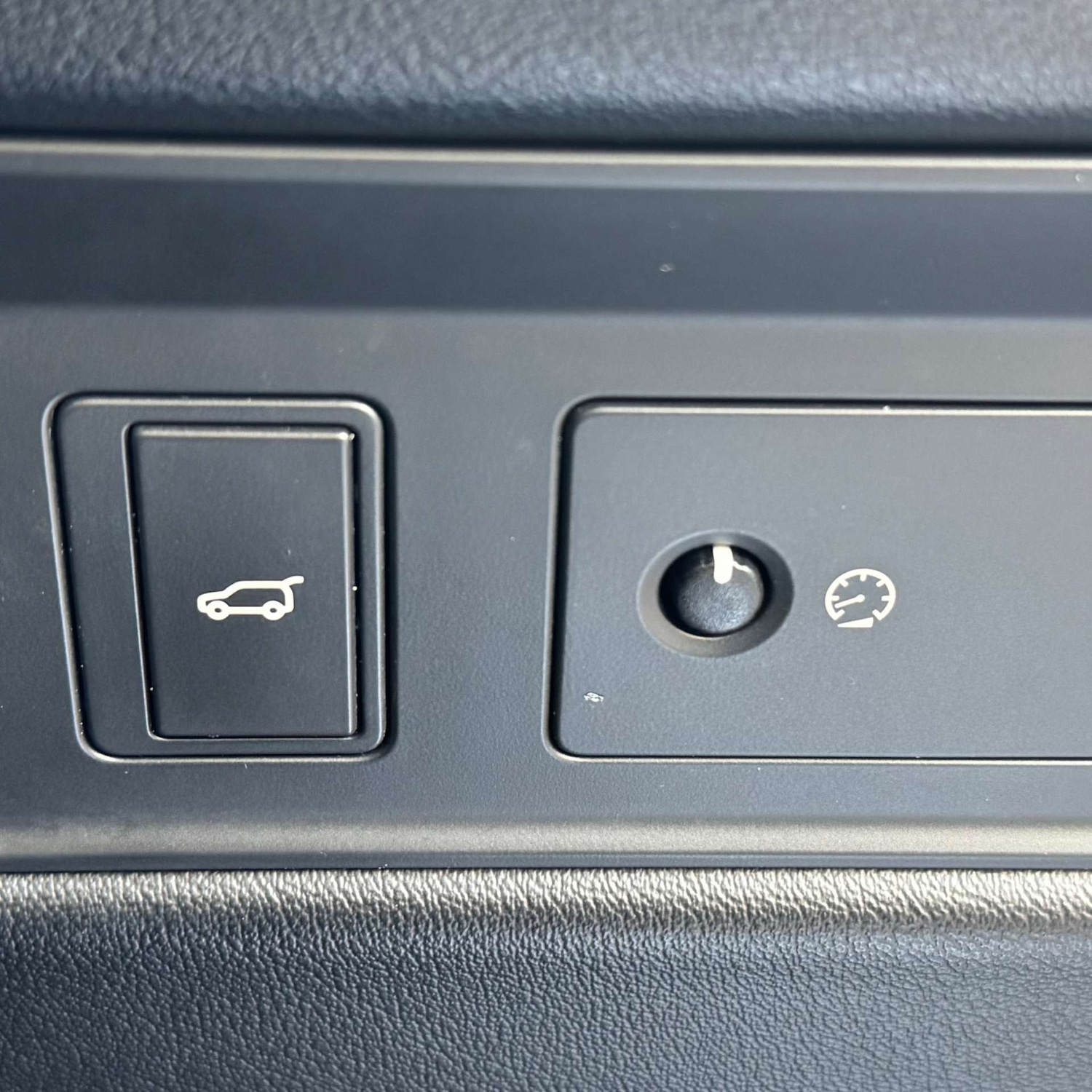 Used Land Rover Range Rover Sport 2015 for sale - 76533598: Photo 34