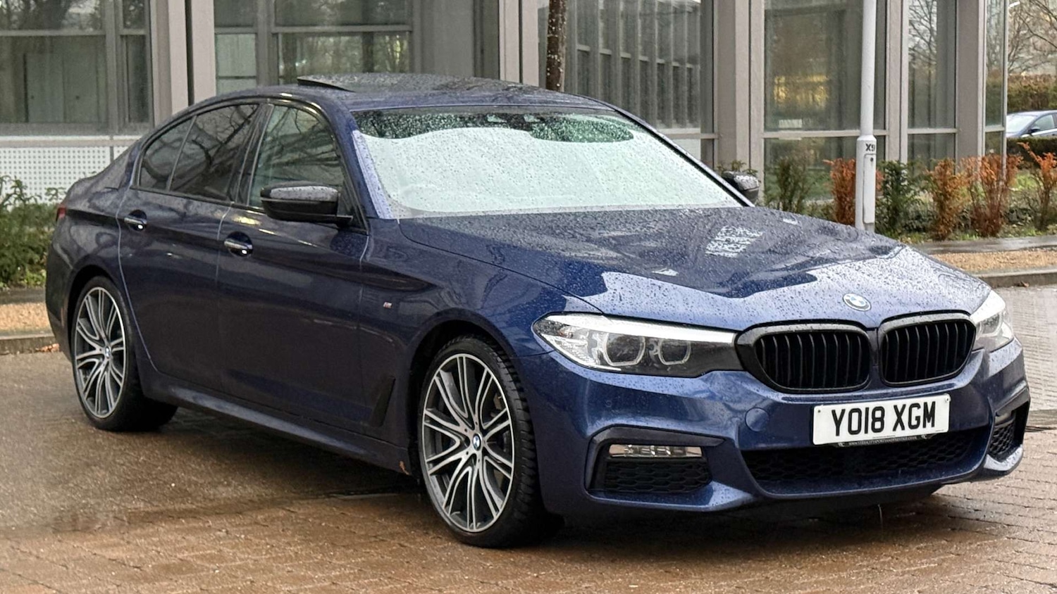Used BMW 5 Series 2018 for sale - 76285500: Photo 1