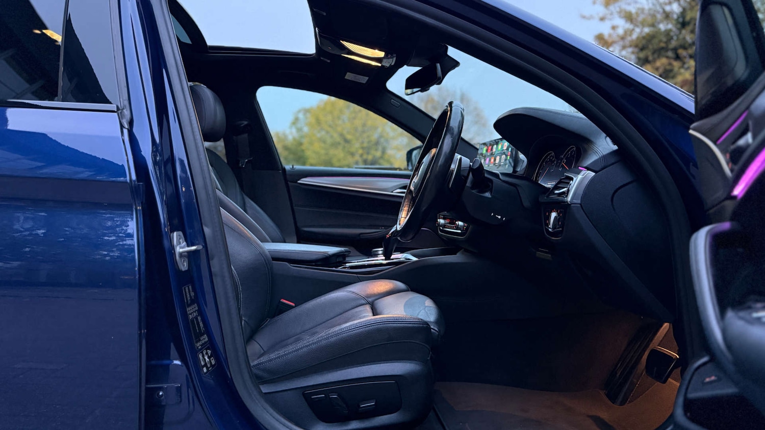 Used BMW 5 Series 2018 for sale - 76285500: Photo 14