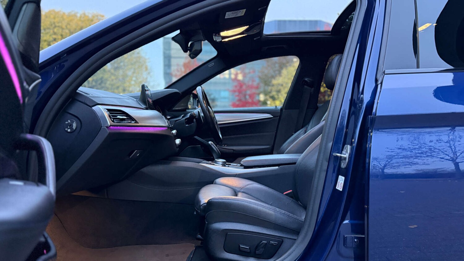 Used BMW 5 Series 2018 for sale - 76285500: Photo 15