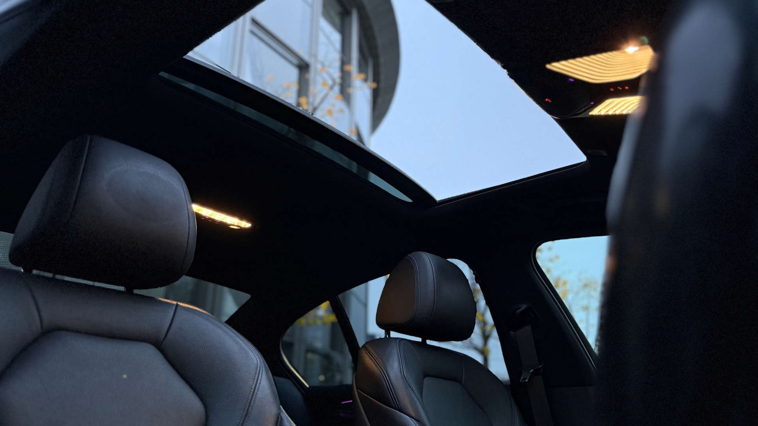 Used BMW 5 Series 2018 for sale - 76285500: Photo 3