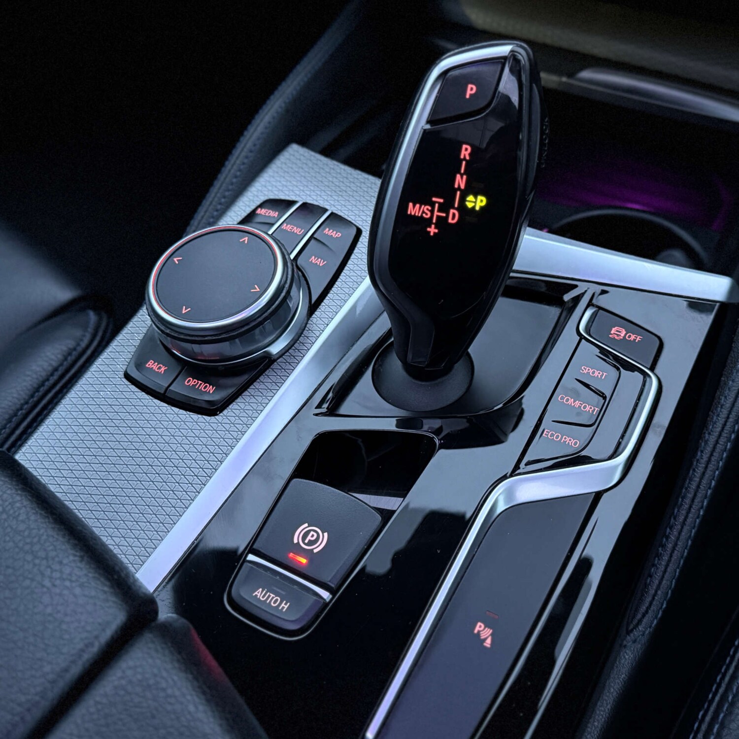 Used BMW 5 Series 2018 for sale - 76285500: Photo 35