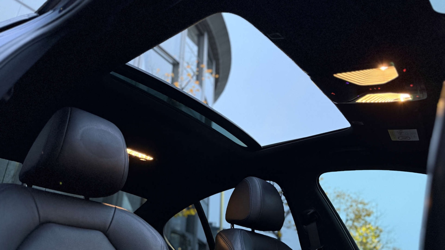 Used BMW 5 Series 2018 for sale - 76285500: Photo 50