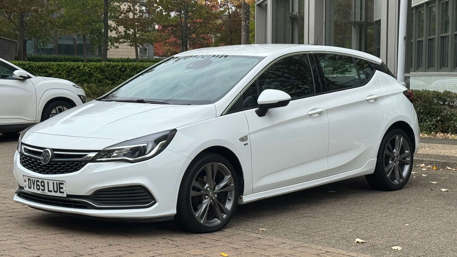 Used Vauxhall Astra 2019 for sale - 76144404: Photo 3