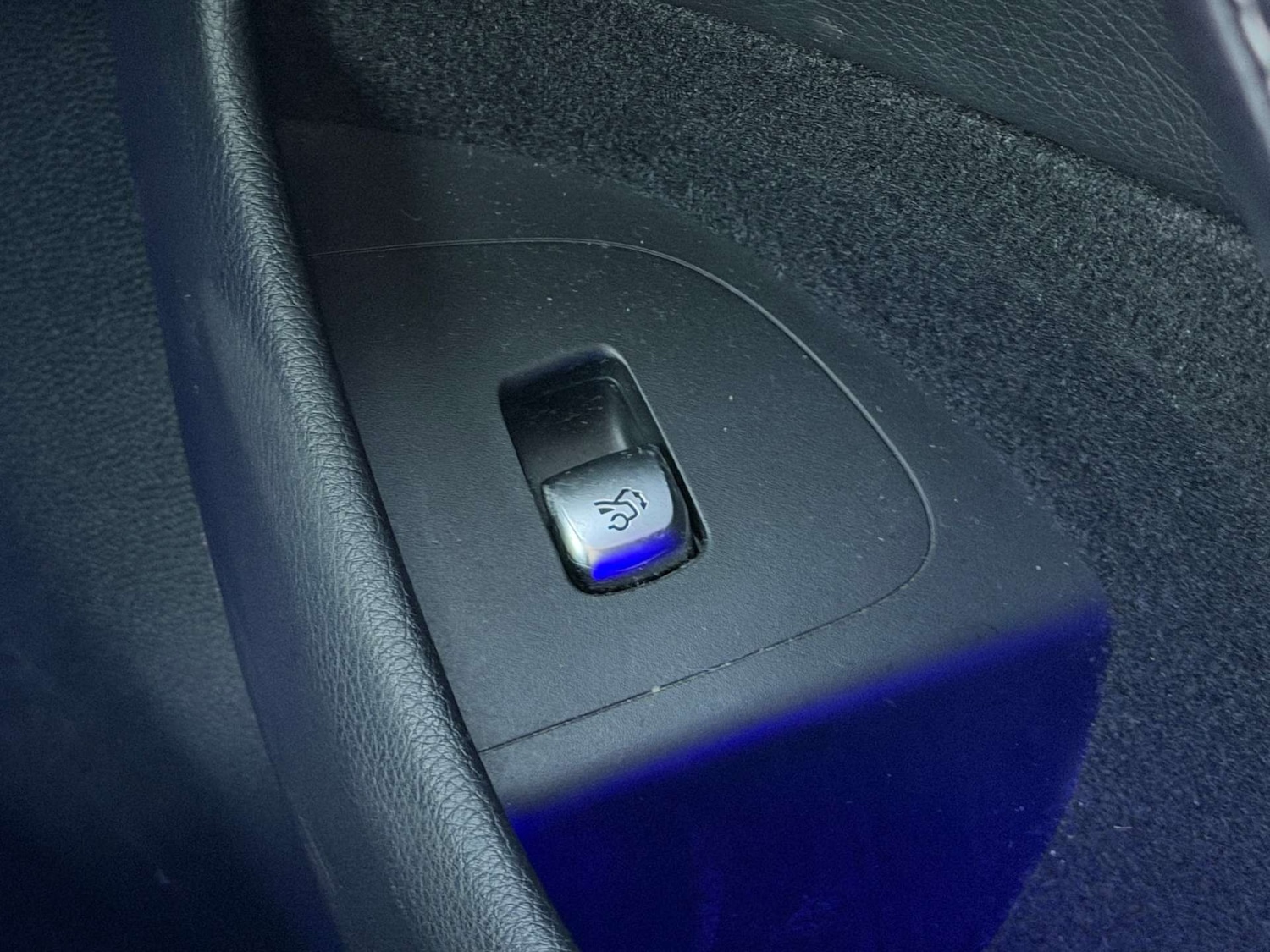 Used Mercedes-Benz CLS 2019 for sale - 78141152: Photo 18