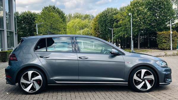Used Volkswagen Golf 2017 for sale - 76277491: Photo 20