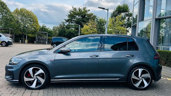 Used Volkswagen Golf 2017 for sale - 76277491: Photo 21
