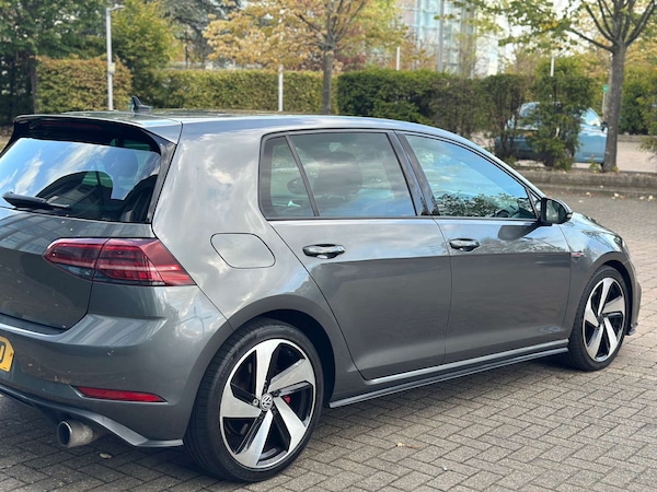 Used Volkswagen Golf 2017 for sale - 76277491: Photo 22