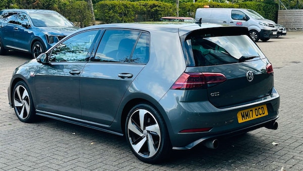 Used Volkswagen Golf 2017 for sale - 76277491: Photo 8