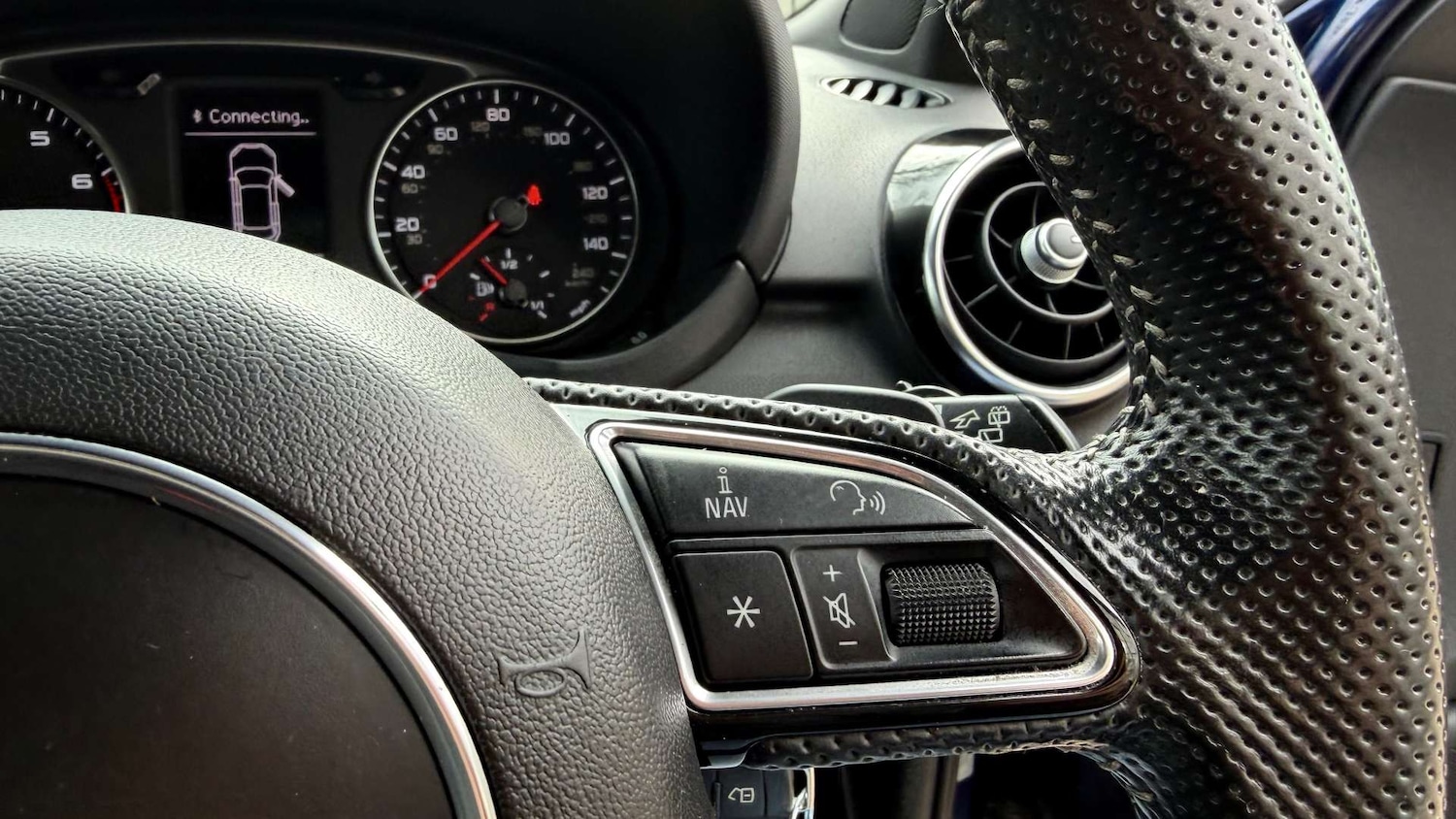 Used Audi A1 2015 for sale - 77877244: Photo 12