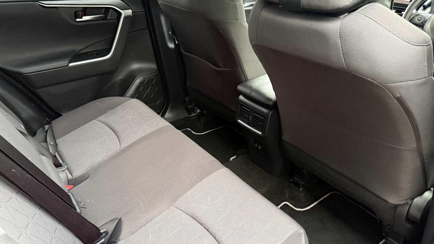 Used Toyota RAV4 2021 for sale - 77166220: Photo 21