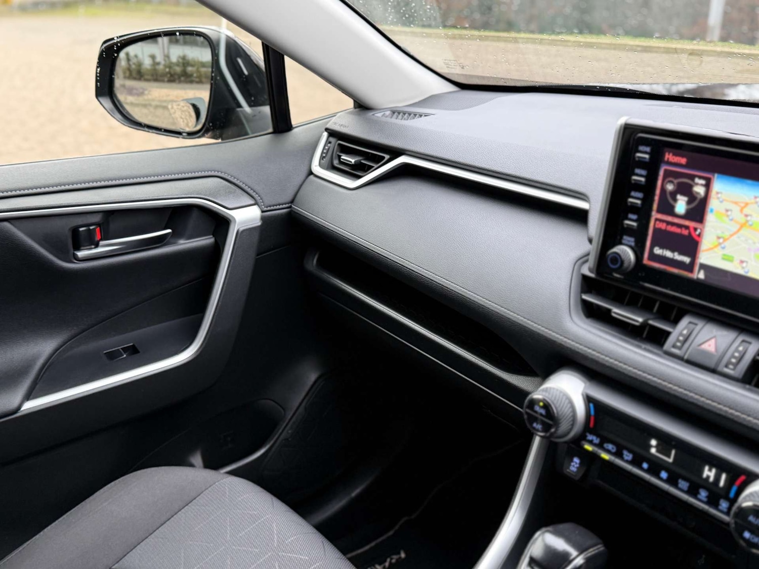 Used Toyota RAV4 2021 for sale - 77166220: Photo 26