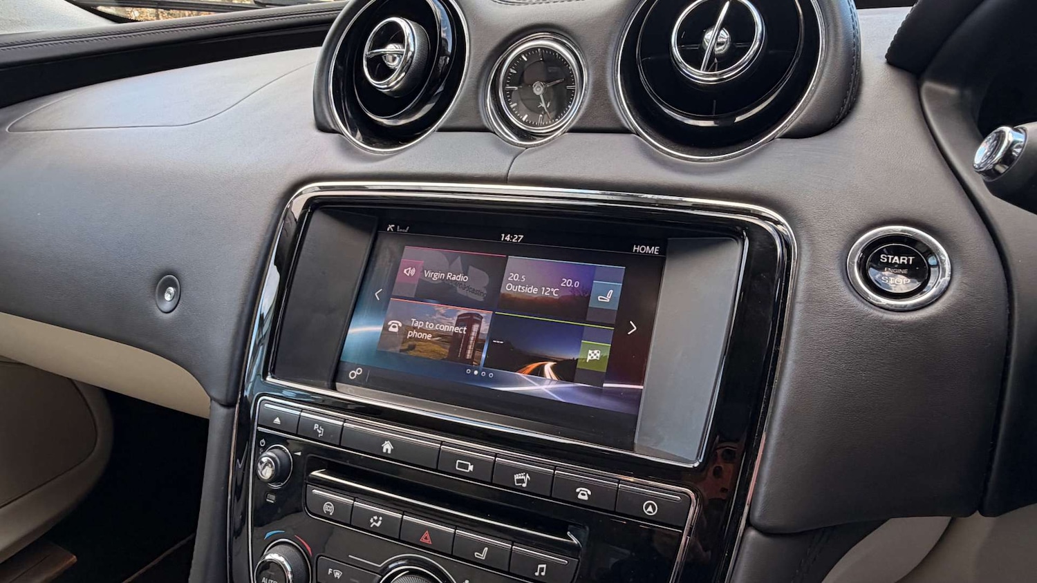 Used Jaguar XJ 2017 for sale - 76444749: Photo 26