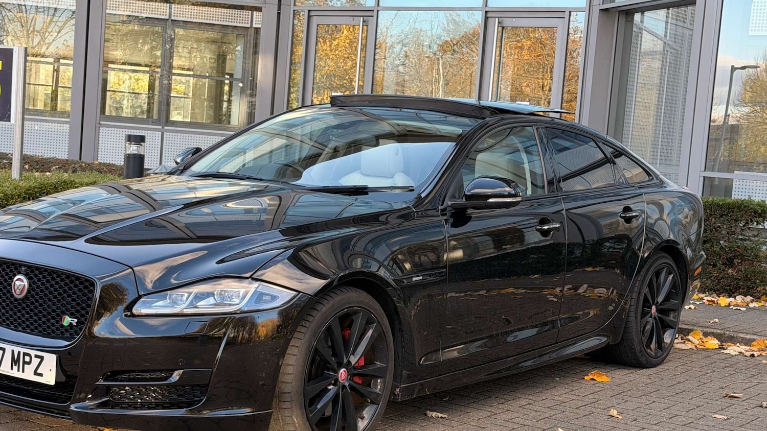 Used Jaguar XJ 2017 for sale - 76444749: Photo 46