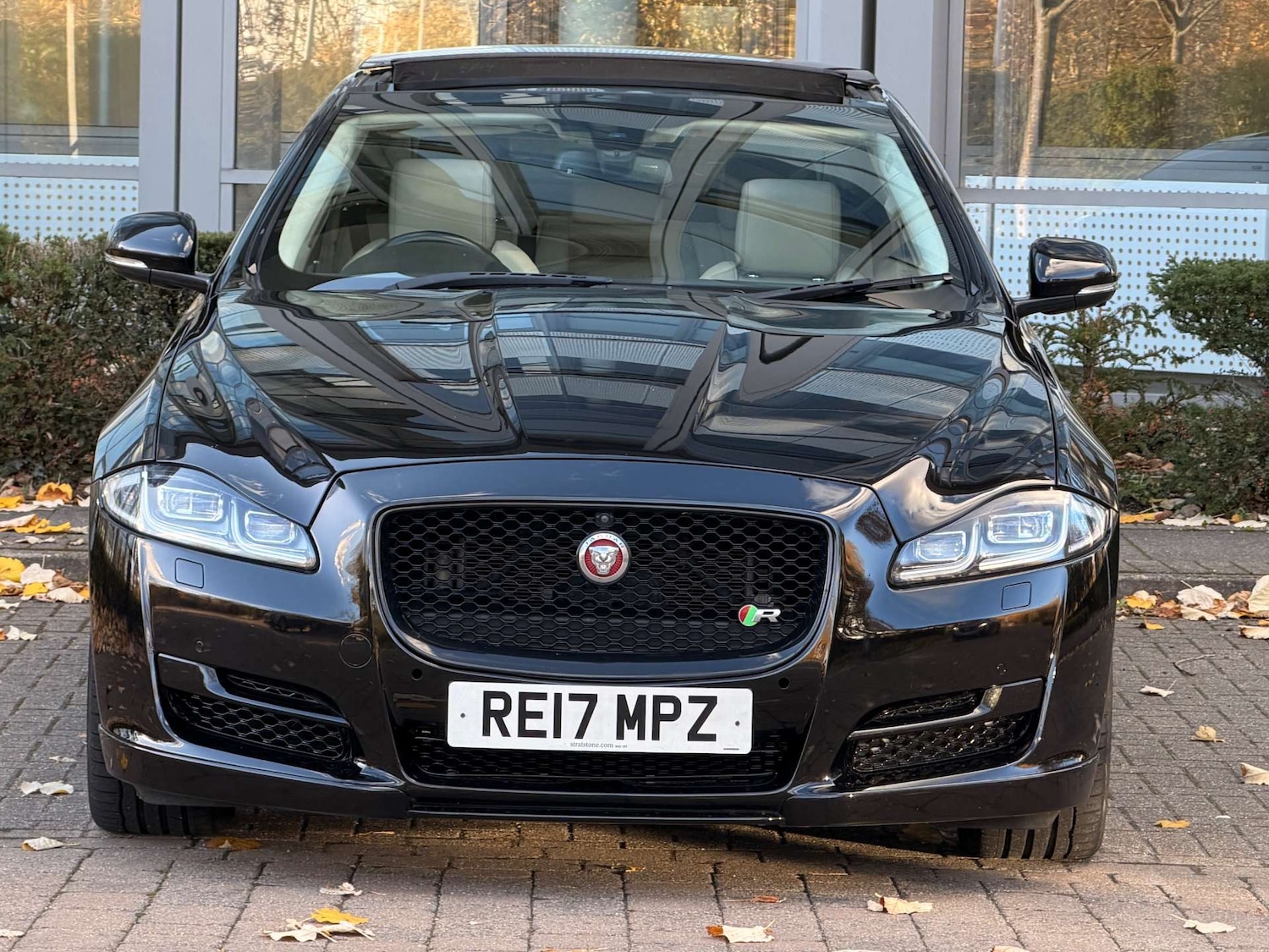 Used Jaguar XJ 2017 for sale - 76444749: Photo 5