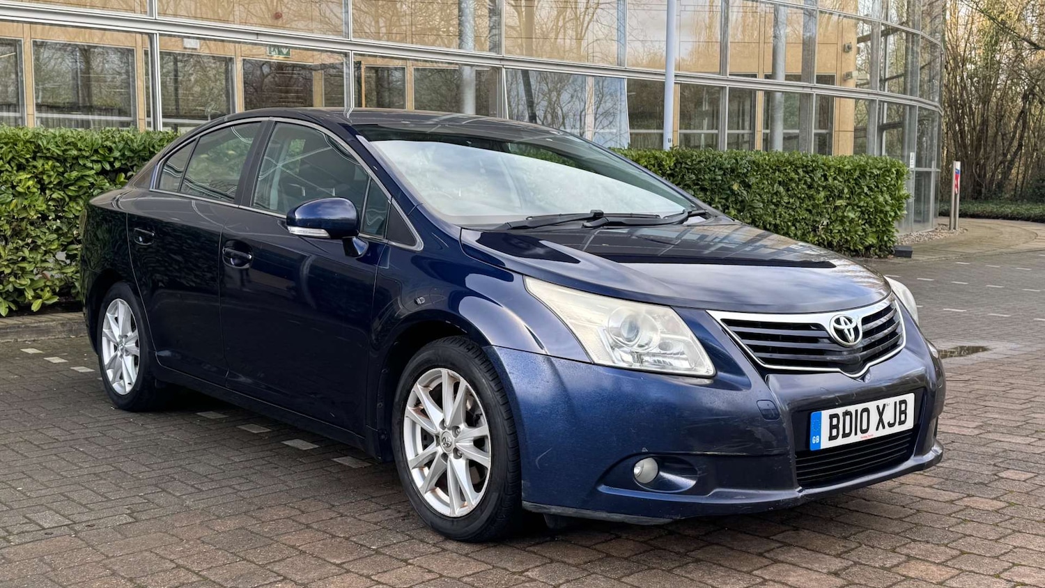 Used Toyota Avensis 2010 for sale - 77383423: Photo 1