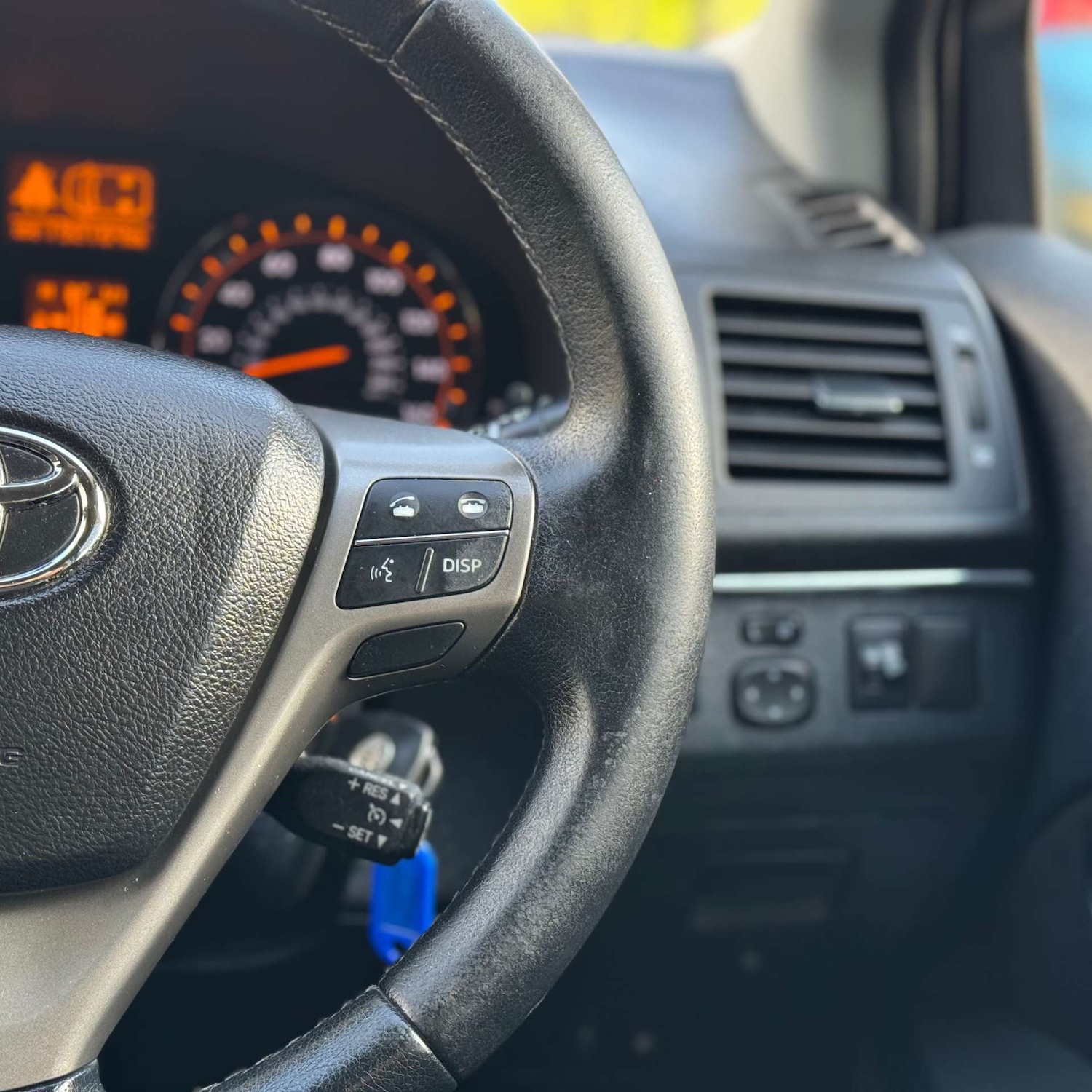 Used Toyota Avensis 2010 for sale - 77383423: Photo 17