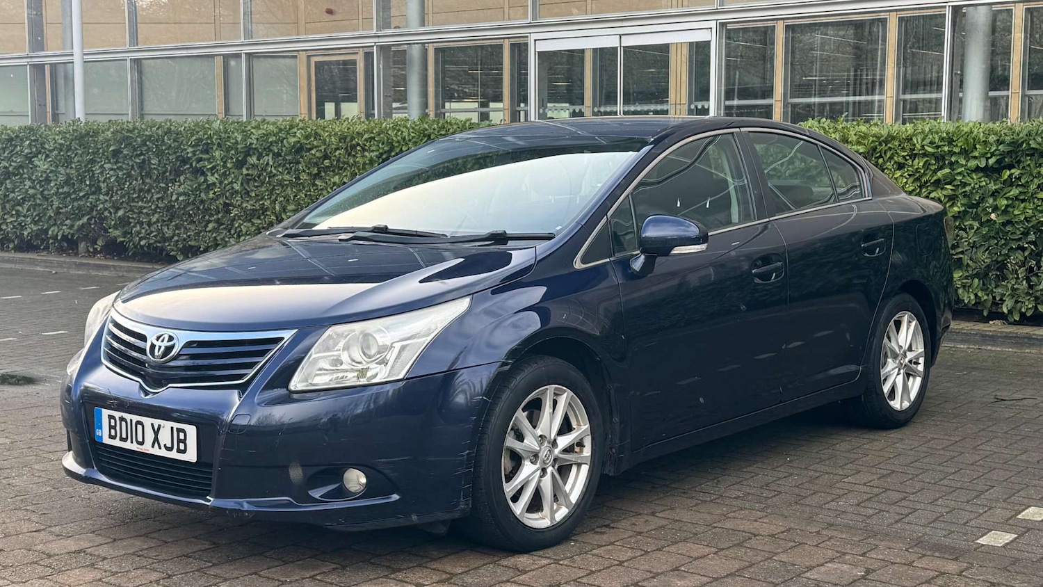 Used Toyota Avensis 2010 for sale - 77383423: Photo 4