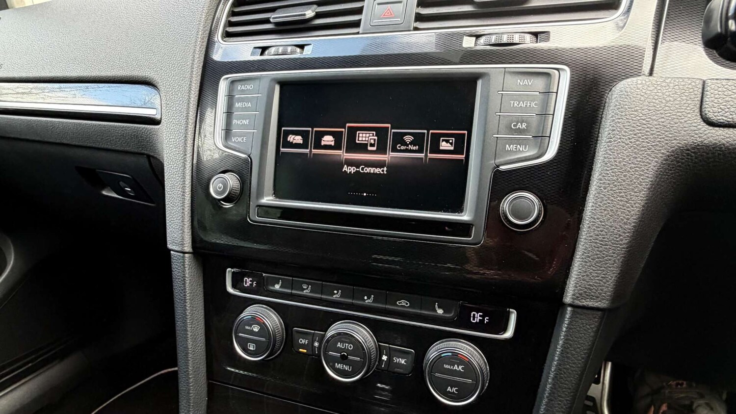 Used Volkswagen Golf 2015 for sale - 78083504: Photo 25