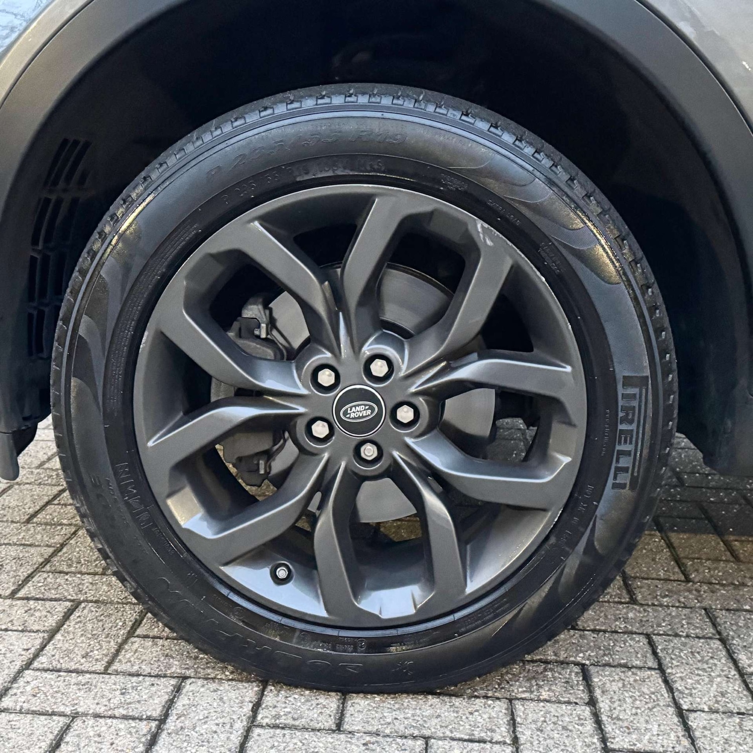 Used Land Rover Discovery Sport 2019 for sale - 76477428: Photo 11