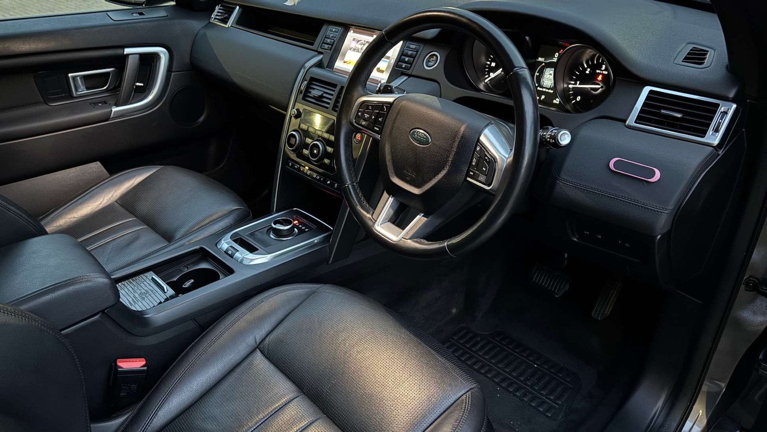 Used Land Rover Discovery Sport 2019 for sale - 76477428: Photo 19