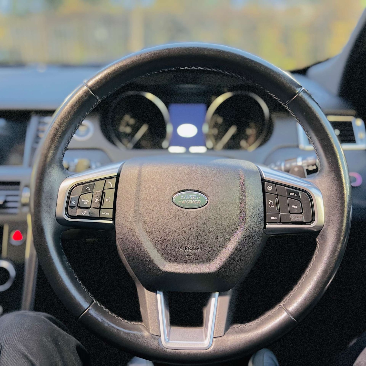 Used Land Rover Discovery Sport 2019 for sale - 76477428: Photo 26