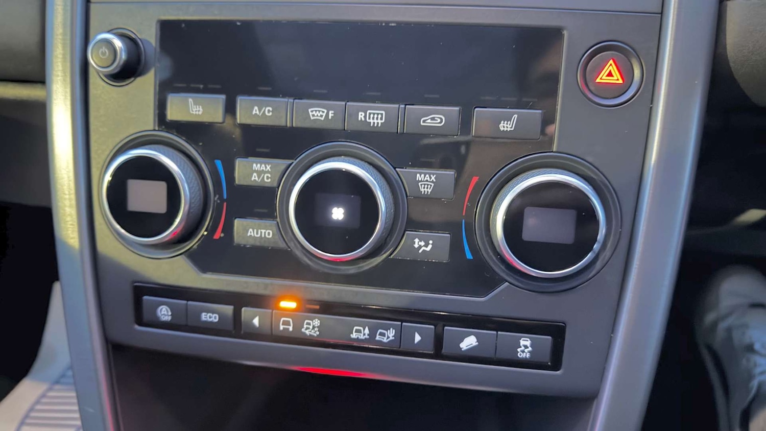 Used Land Rover Discovery Sport 2019 for sale - 76477428: Photo 29