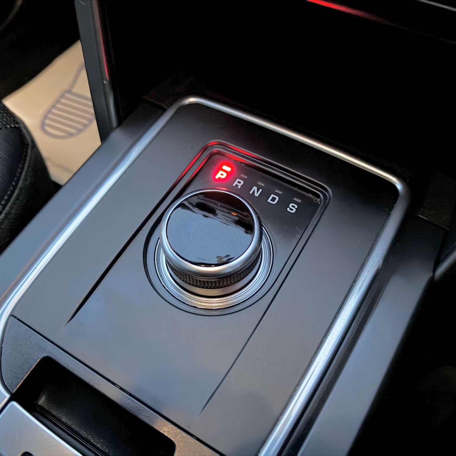 Used Land Rover Discovery Sport 2019 for sale - 76477428: Photo 30