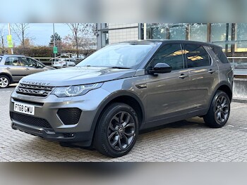 Used Land Rover Discovery Sport 2019 for sale - 76477428: Photo