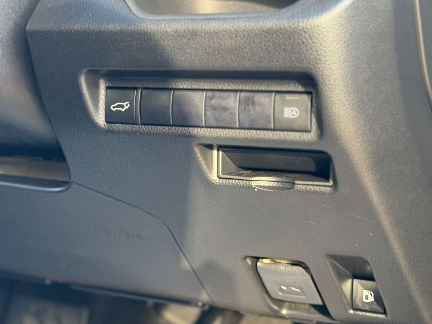 Used Toyota RAV4 2021 for sale - 77437449: Photo 6