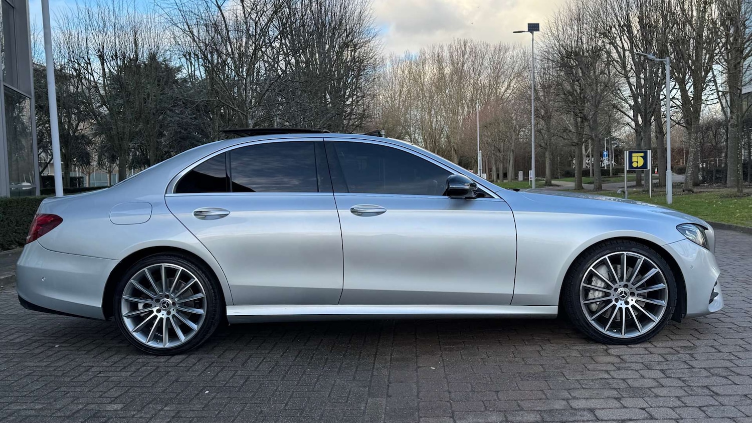 Used Mercedes-Benz E Class 2018 for sale - 77236286: Photo 16