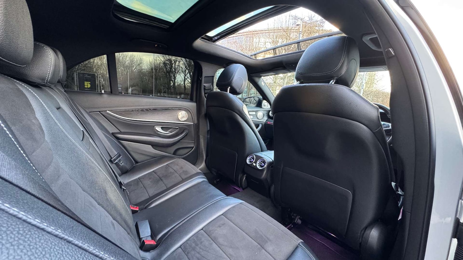 Used Mercedes-Benz E Class 2018 for sale - 77236286: Photo 20