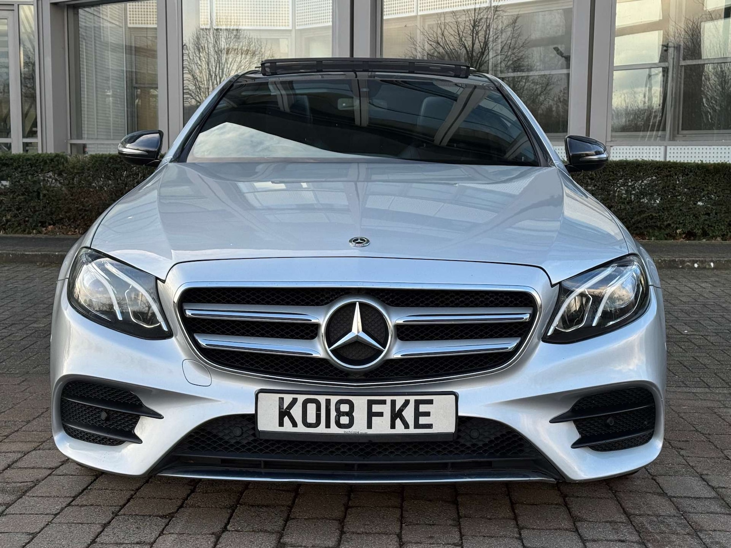 Used Mercedes-Benz E Class 2018 for sale - 77236286: Photo 3