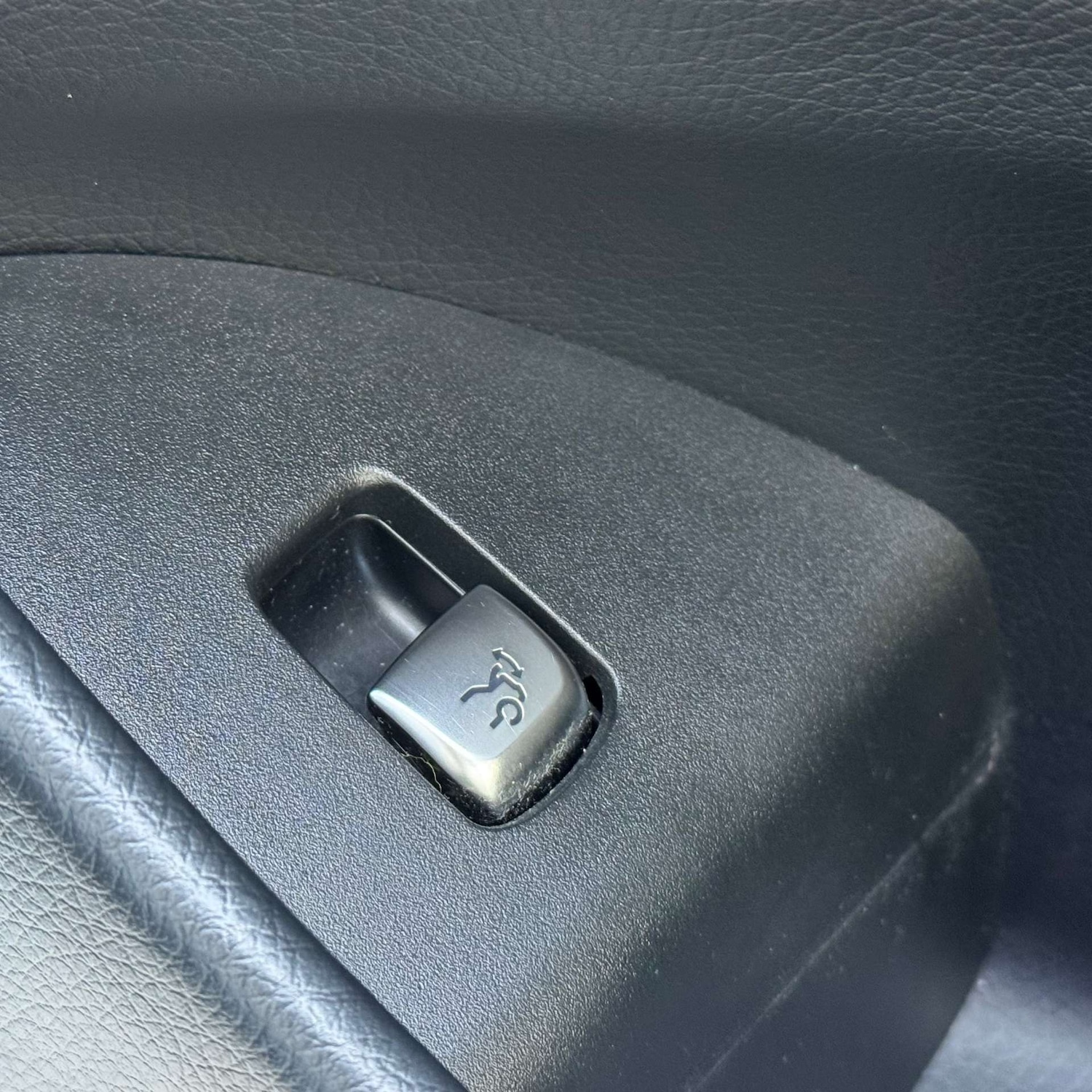 Used Mercedes-Benz E Class 2018 for sale - 77236286: Photo 31