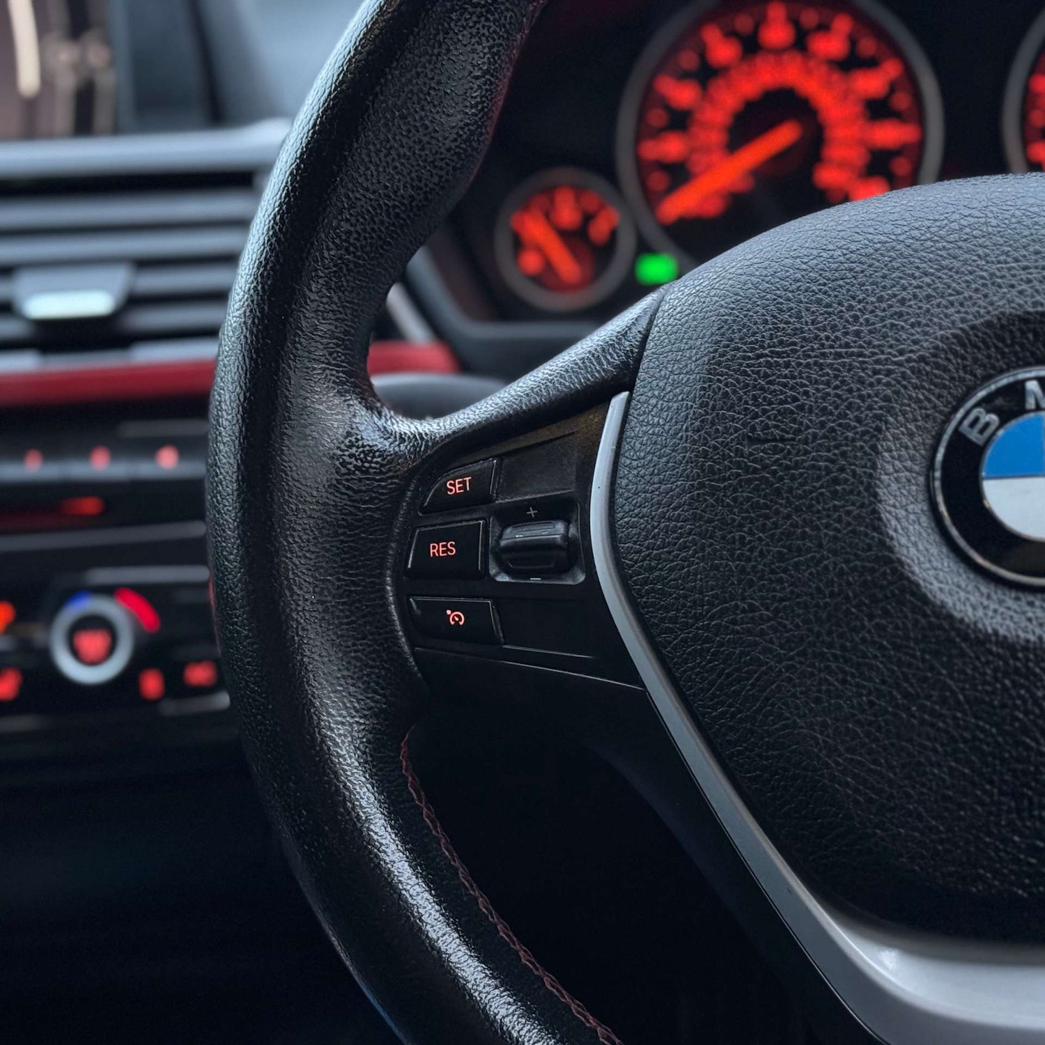 Used BMW 3 Series 2013 for sale - 77394919: Photo 19