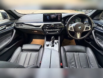 Used BMW 5 Series 2021 for sale - 79491234: Photo