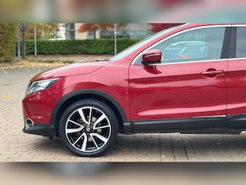 Used Nissan Qashqai 2014 for sale - 76277492: Photo 3